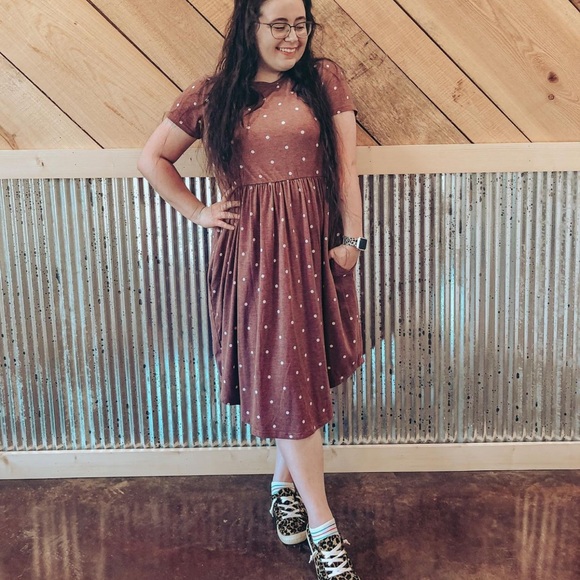 Meet your Posher, Rachel N. 💐 - Picture 7 of 16